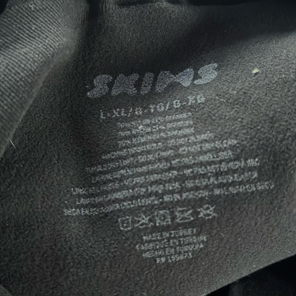 Skims L/XL sculpting thong bodysuit onyx black - Picture 6 of 6